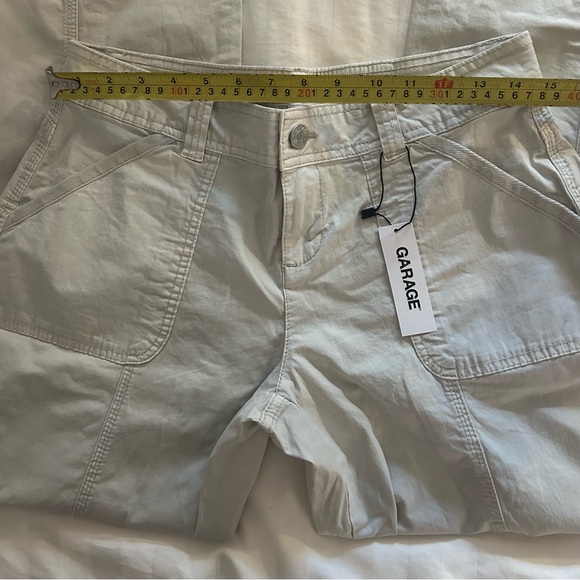 Garage Chicago Cargo Pants in Cement grey/cream - Picture 4 of 9